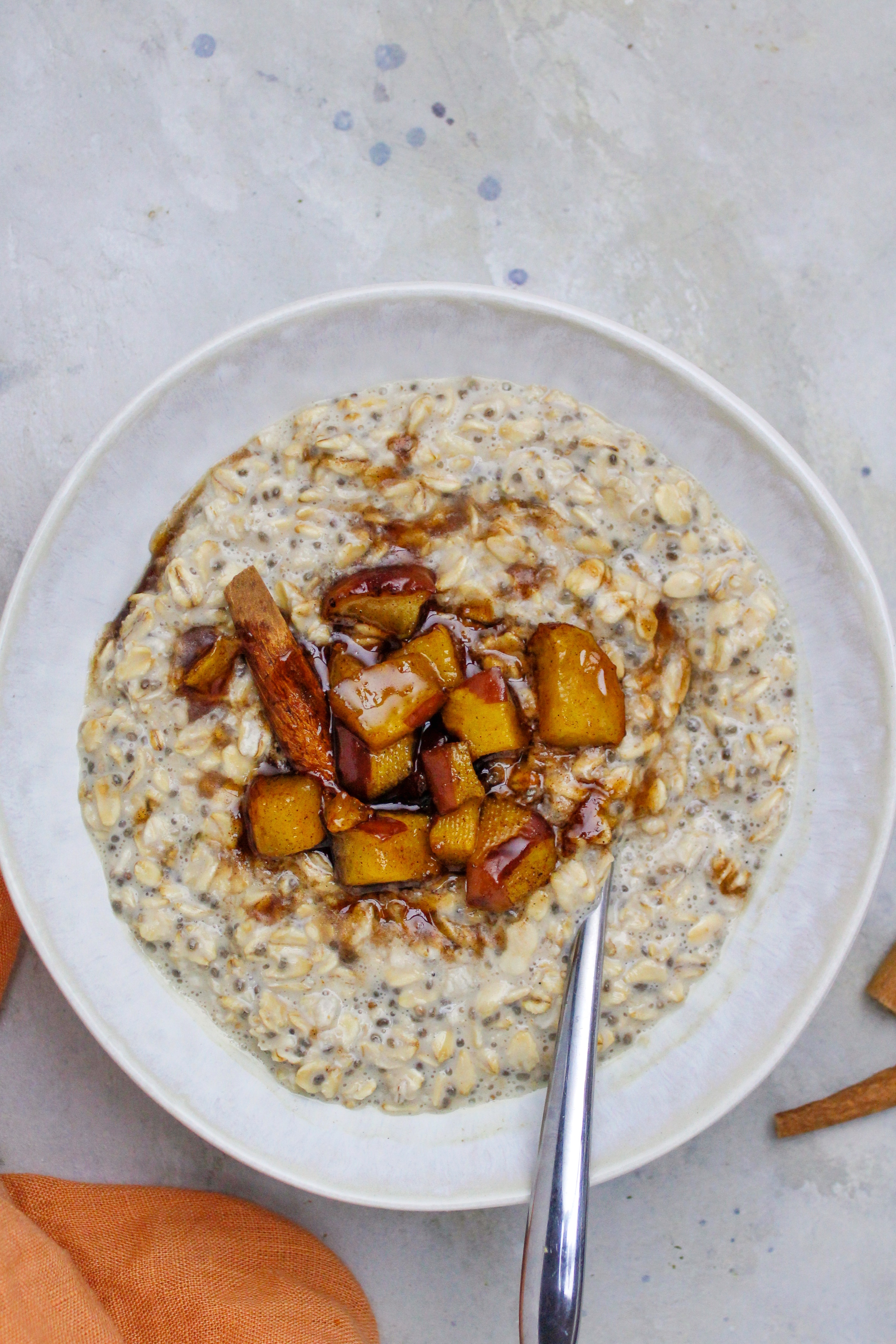 Apple Pie Overnight Oats